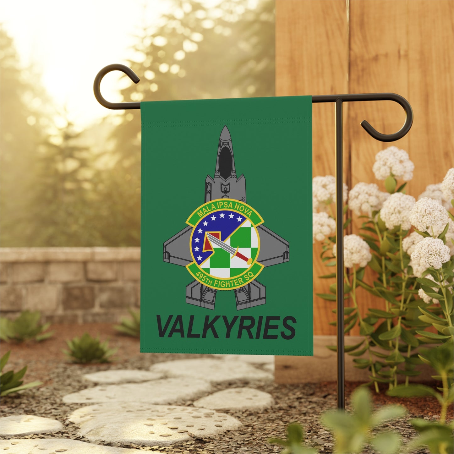 495FS Garden & House Banner