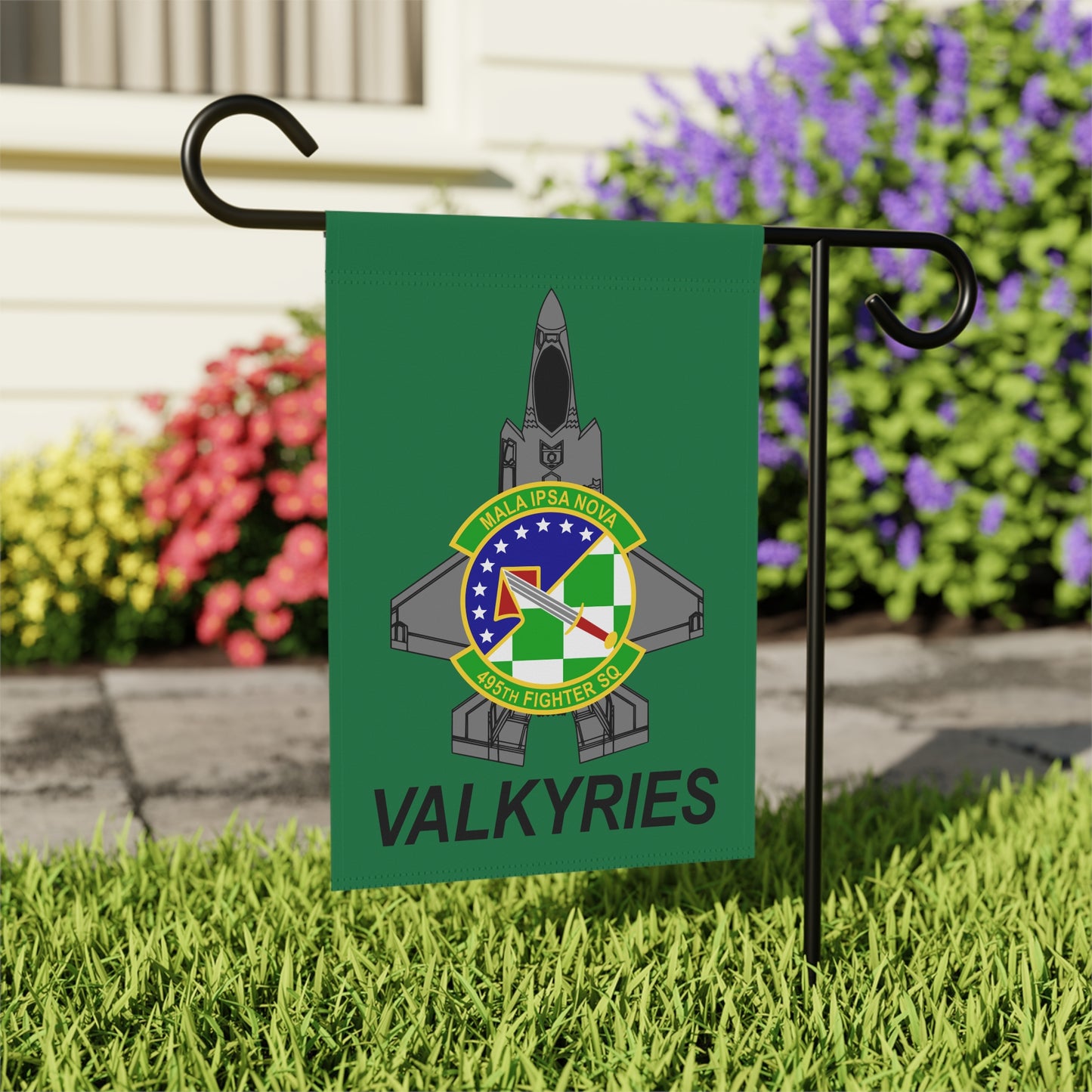 495FS Garden & House Banner