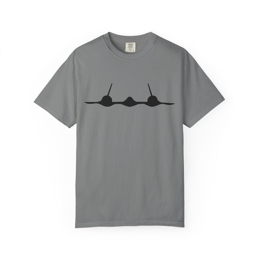 SR-71 Front Silhouette Comfort Colors Unisex T-Shirt with Airplane Design, Casual Wear, Gift for Pilots, Aviation Lovers, Travel Enthusiasts, Plane Spotting